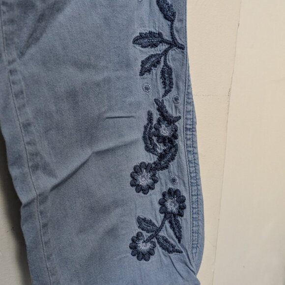 SO Heritage Womens Floral Embroidered Pants - Picture 3 of 8